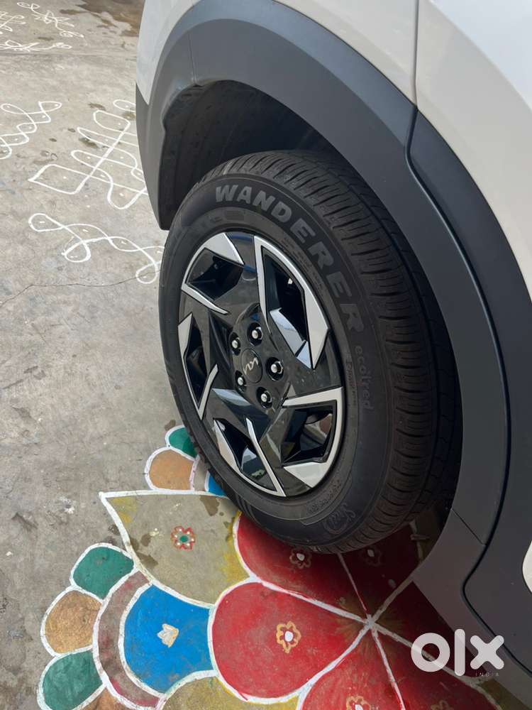Kia Sonet Petrol 2026