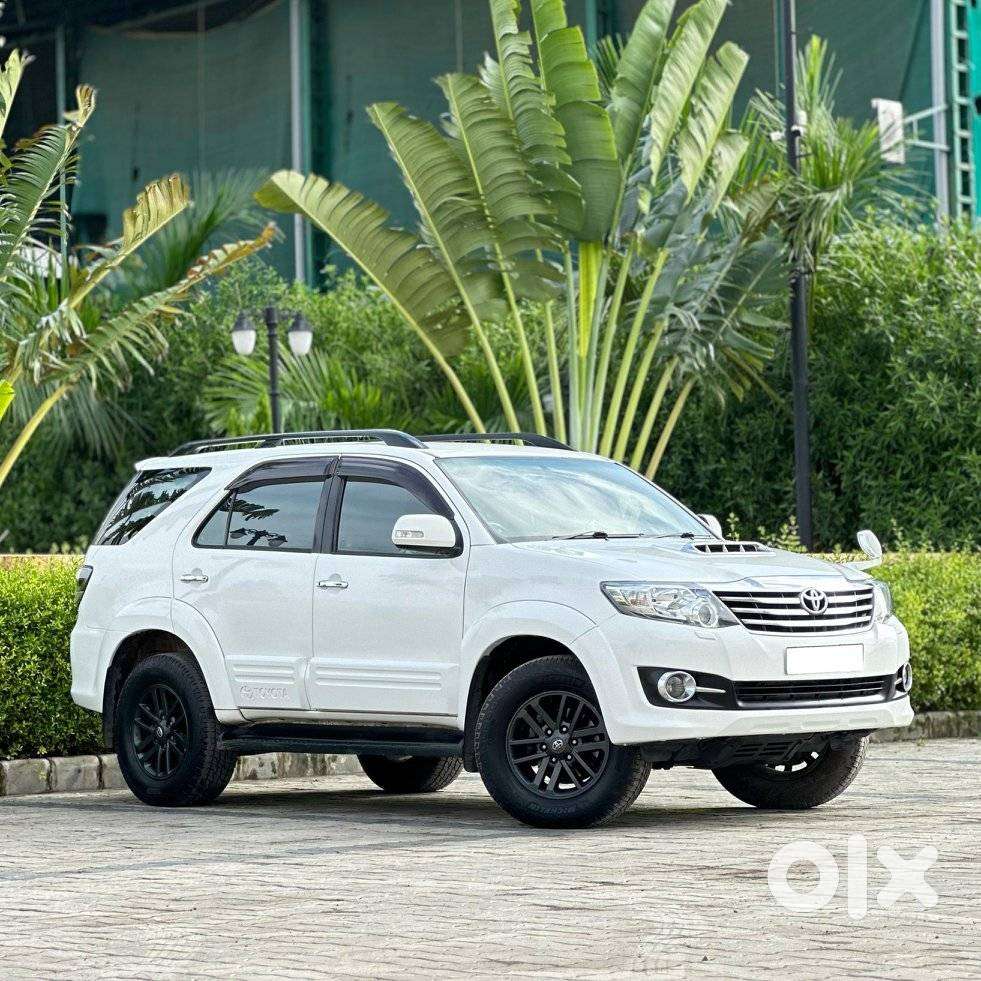 Toyota Fortuner 3.0 4x2 Automatic, 2015, Diesel