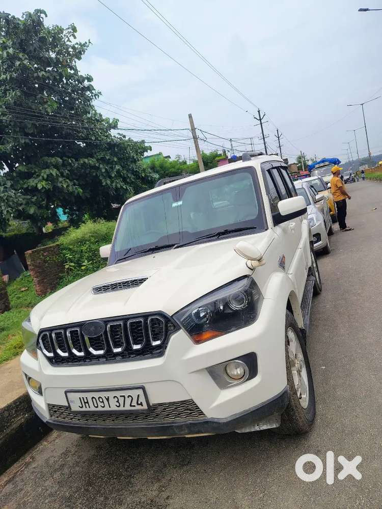 Mahindra Scorpio Diesel 2015