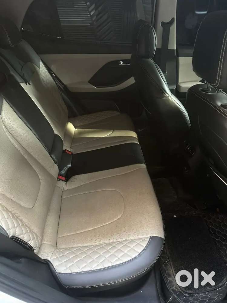 Hyundai Creta Sx 2022 14800 Km With Panaromic Sunroof