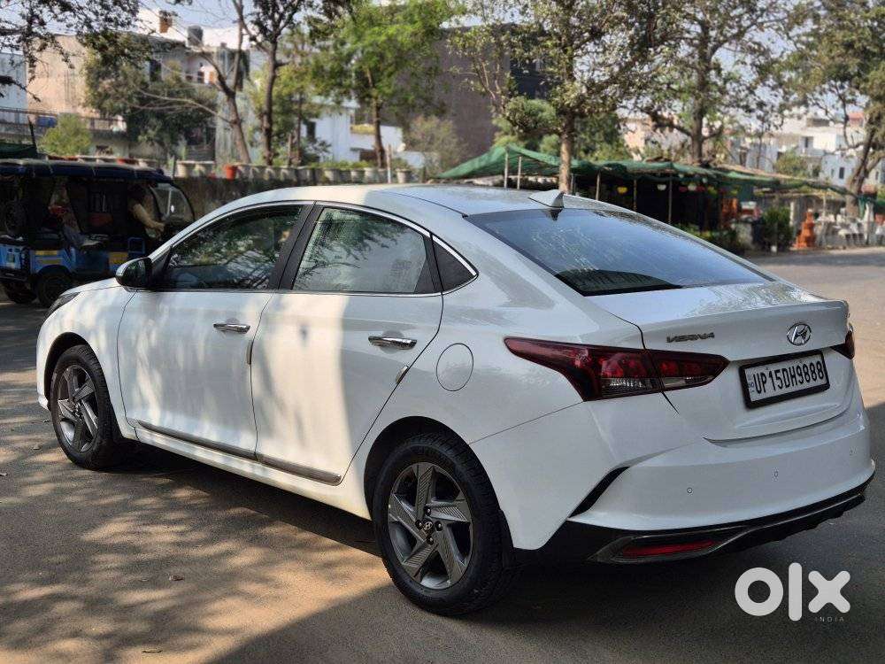 Hyundai Verna 1.5 Sx (o) Petrol Mt, 2020, Petrol