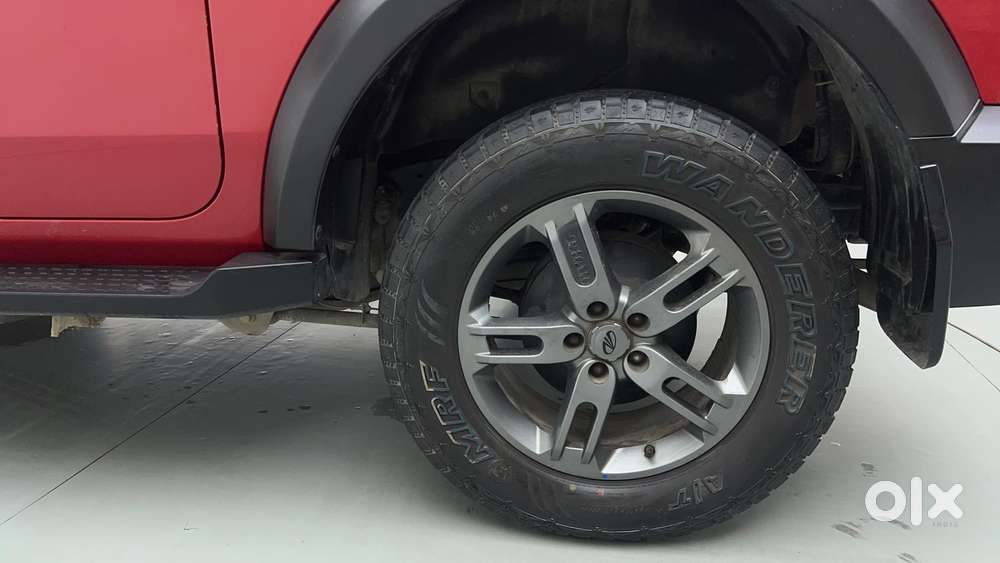 Mahindra Thar Lx Hard Top Petrol Mt 4wd, 2022, Petrol