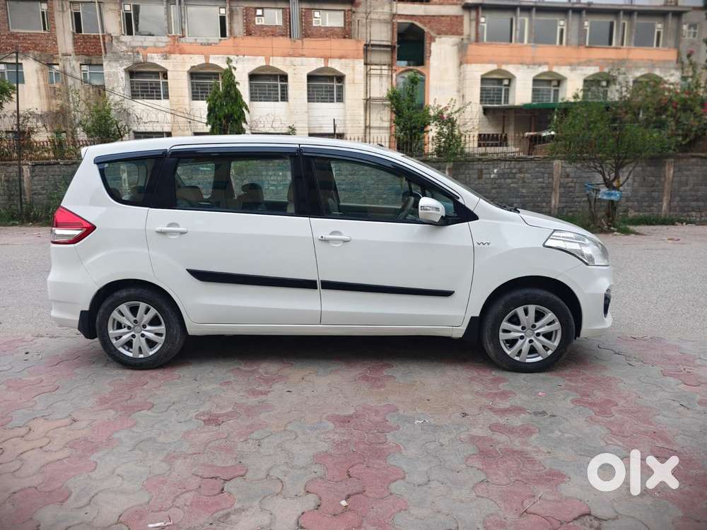 Maruti Suzuki Ertiga Zxi Plus Petrol, 2016, Petrol