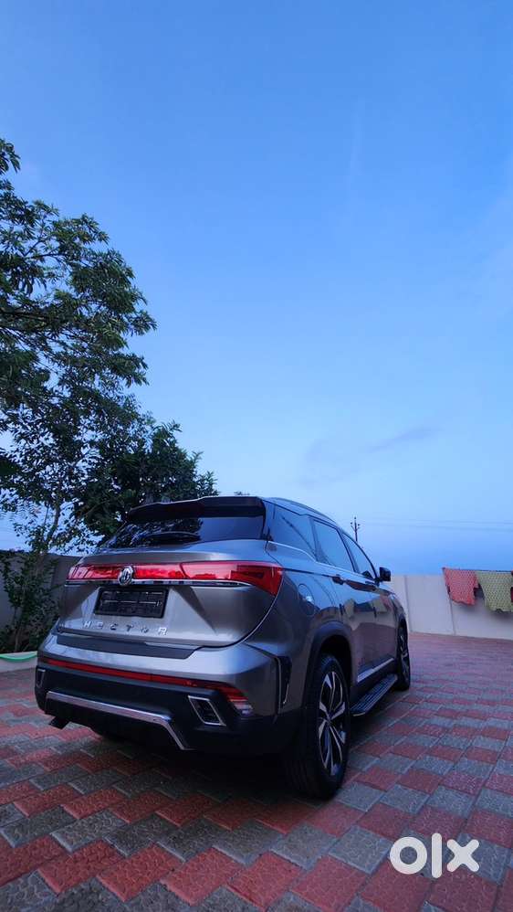 Mg Hector Sharp Pro Top End