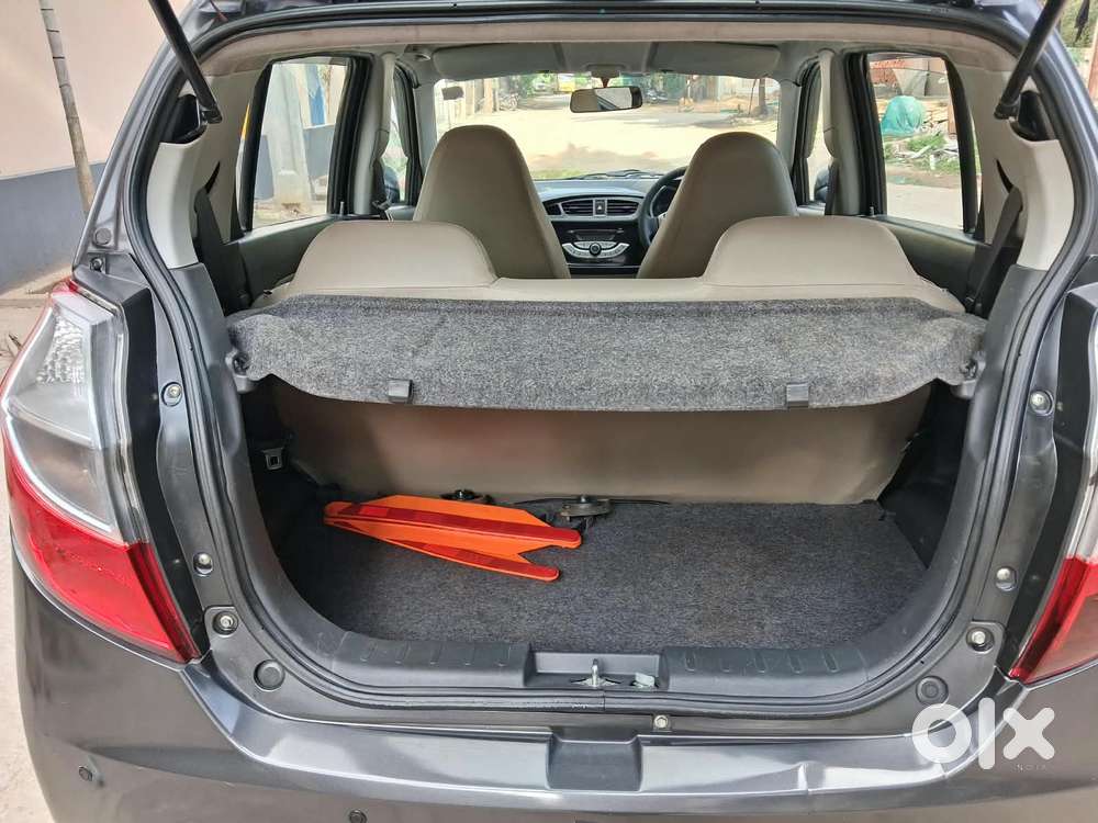 Maruti Suzuki Alto K10 1.0 Vxi, 2016, Petrol