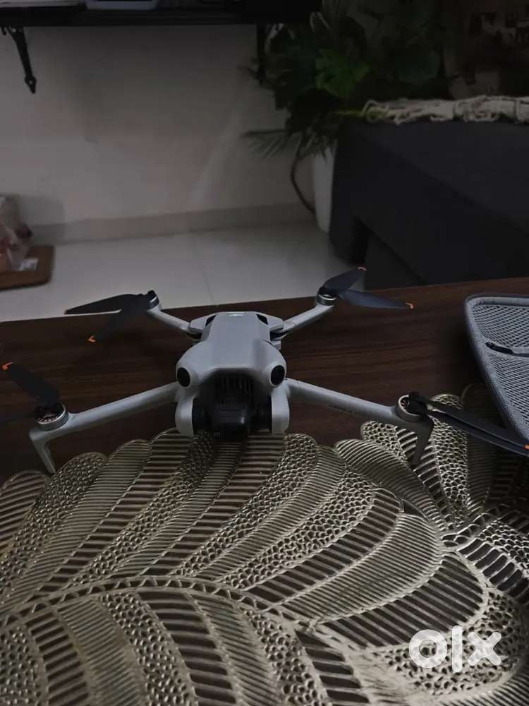 DJI Mini 4 pro fly more plus combo