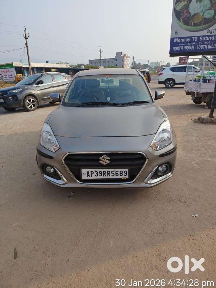 Maruti Suzuki Dzire 1.2 Vxi, 2022, Petrol