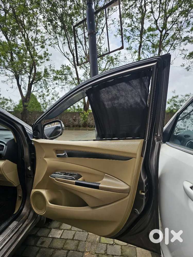 Honda City 1.5 V Petrol 2012