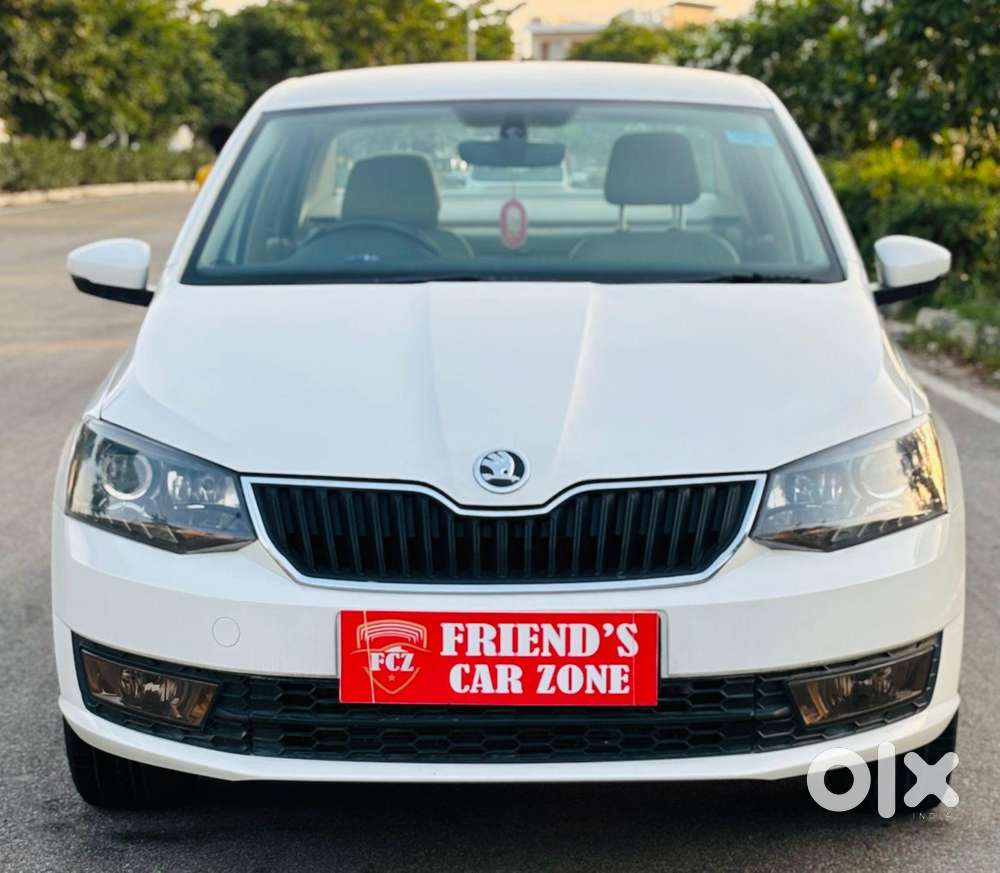Skoda Rapid 1.0 Style At, 2021, Petrol