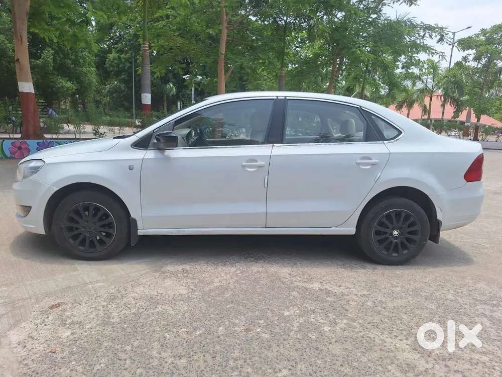 Skoda Rapid 2015 Diesel 75000 Km Driven