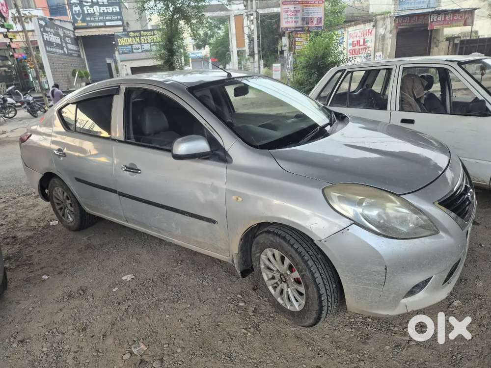 Nissan Sunny 1.5 Xl 2012