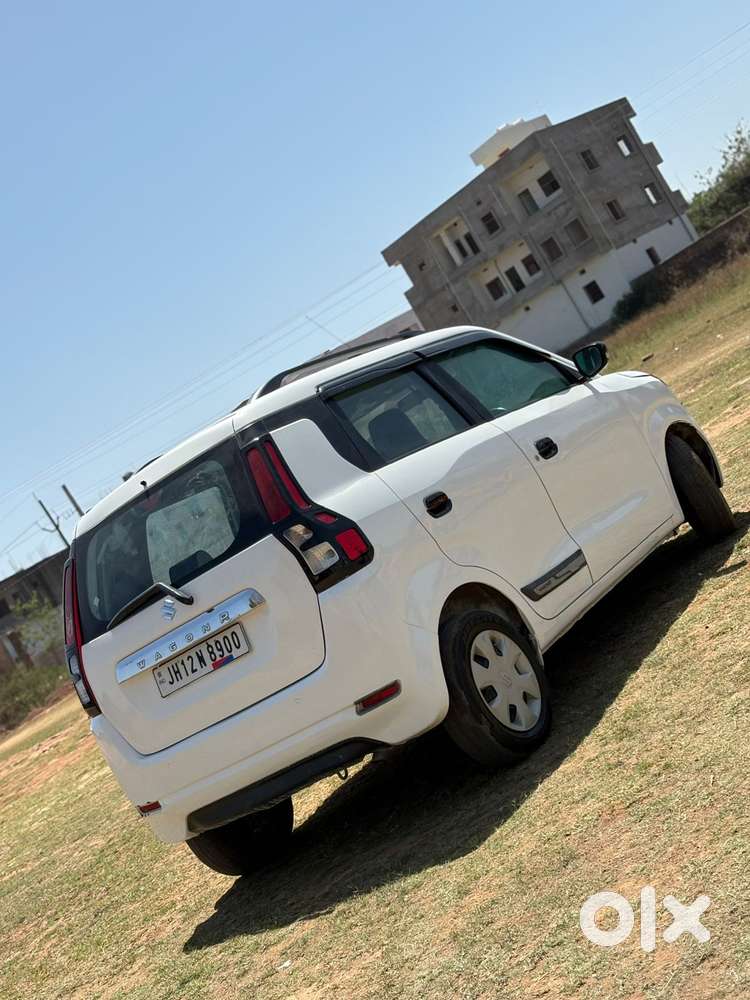Maruti Suzuki Wagon R Vxi Amt1.2, 2021, Petrol