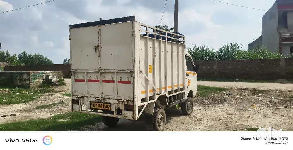 Mahindra Supro 0.9 Zx 2021
