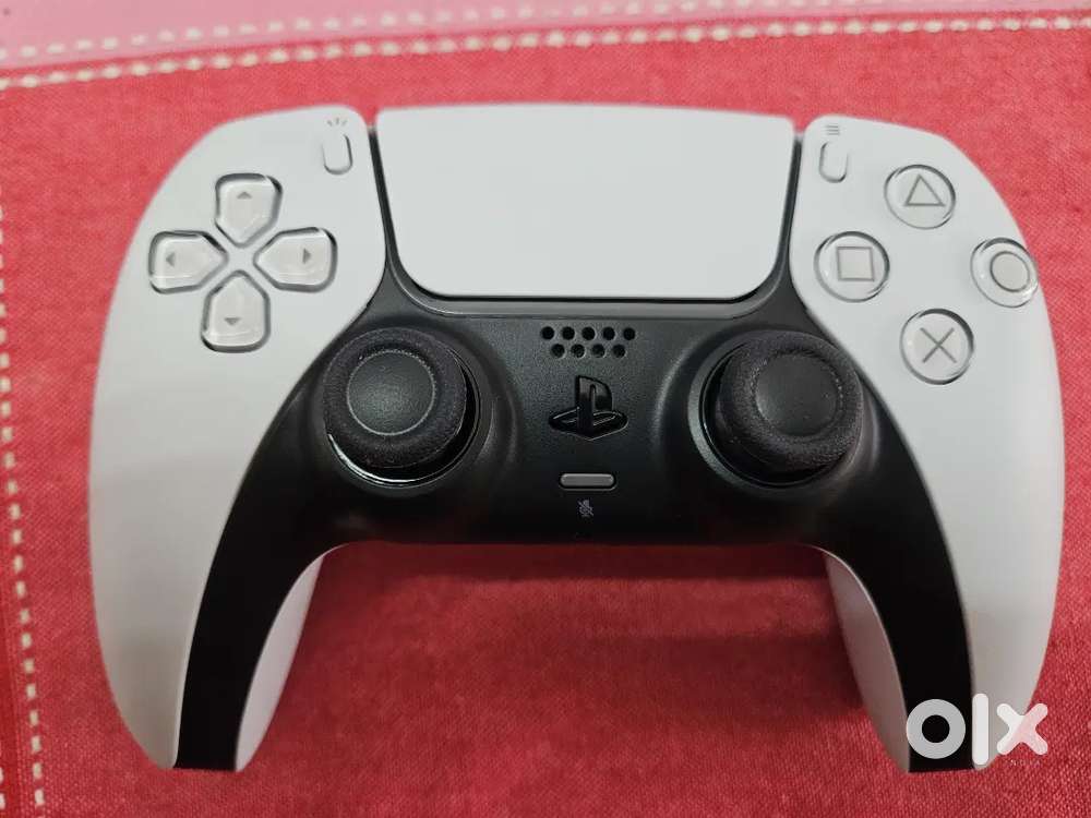 Sony PS5 DualSense Controller- Brand new (7 Months Warranty Remaining)