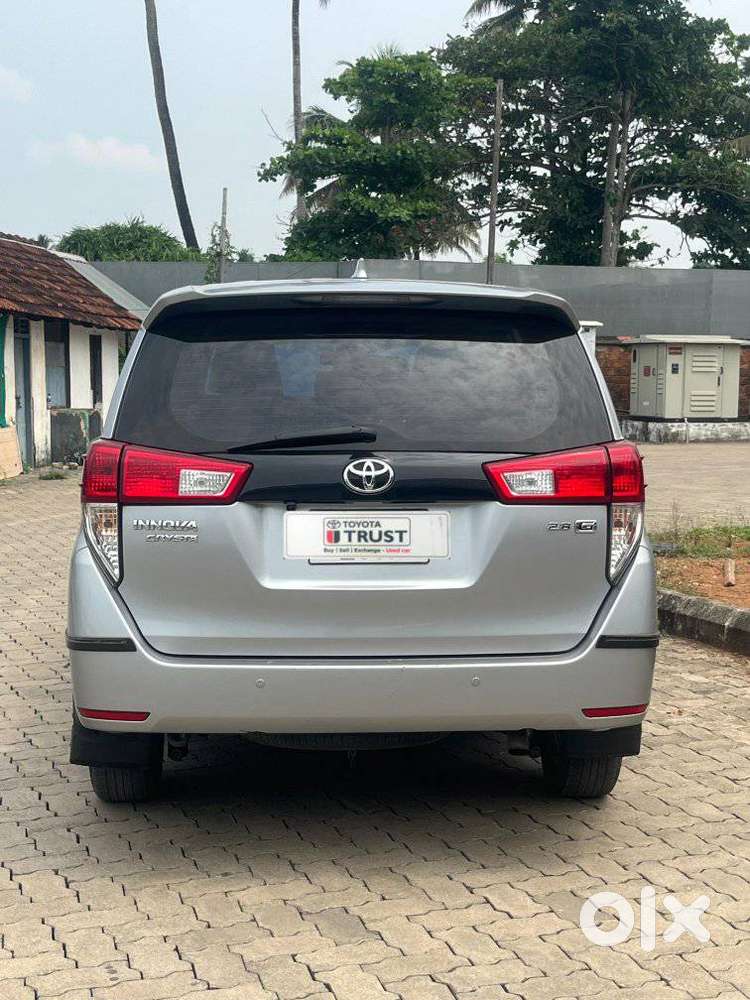 Toyota Innova Crysta