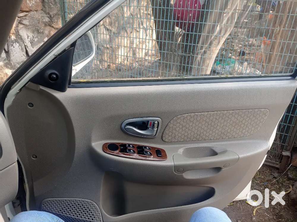 Hyundai Accent 2013 Cng & Manual 78000 Km Driven