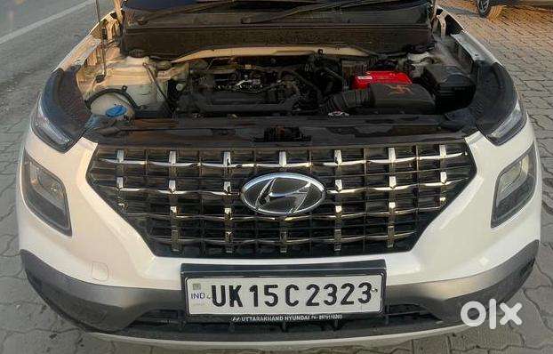 Hyundai Venue S Turbo, 2021, Petrol