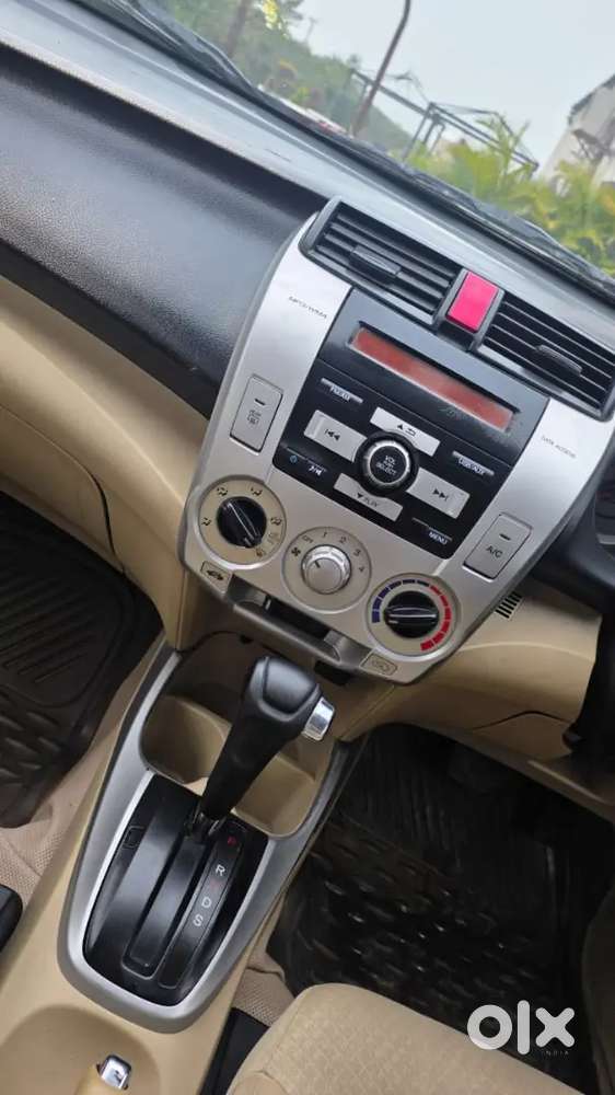 Honda City Petrol 2011 Automatic