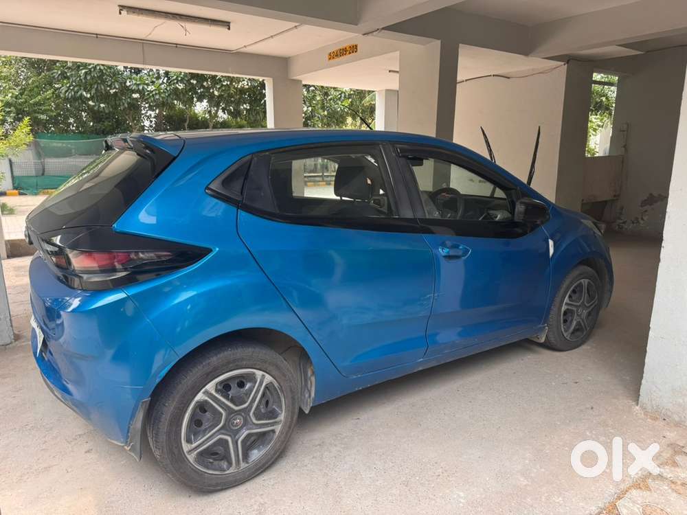 Tata Altroz Petrol Manual 2022