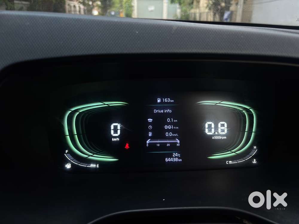 Kia Carens Diesel Manual 2025 Tax Plate
