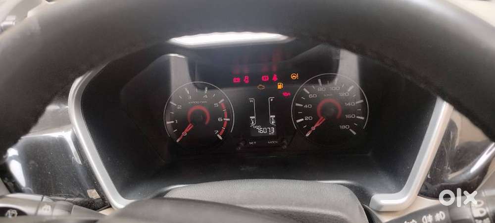 Mahindra Kuv 100 2016 Petrol Well Maintained