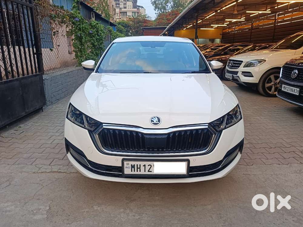 Skoda Octavia 2.0 L K Tsi At, 2023, Petrol