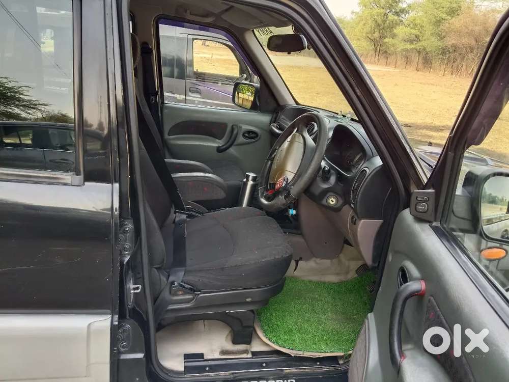 Mahindra Scorpio Classic 2010