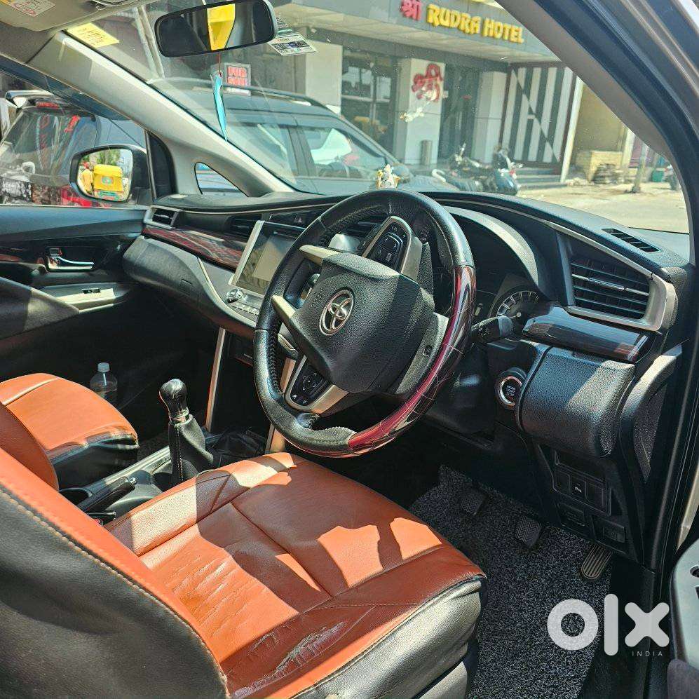 Toyota Innova Crysta 2.4 V 7 Str, 2018, Diesel