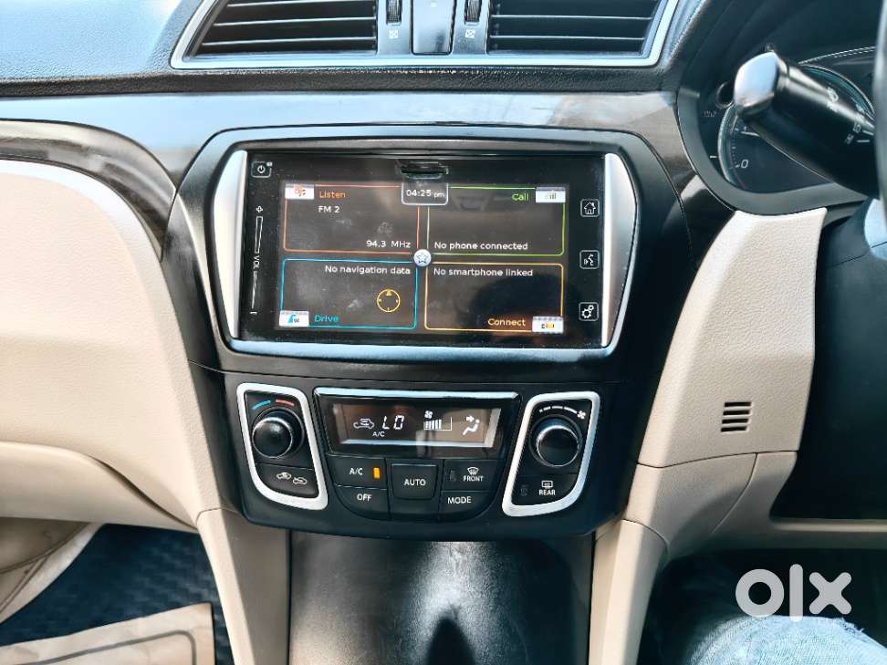 Maruti Suzuki Ciaz 1.3 Alpha Shvs Mt, 2017, Diesel