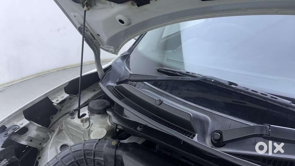 Maruti Suzuki Swift Amt Vvt Vxi, 2019, Petrol