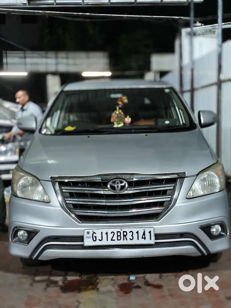 Toyota Innova 2014 Diesel 108000 Km Driven