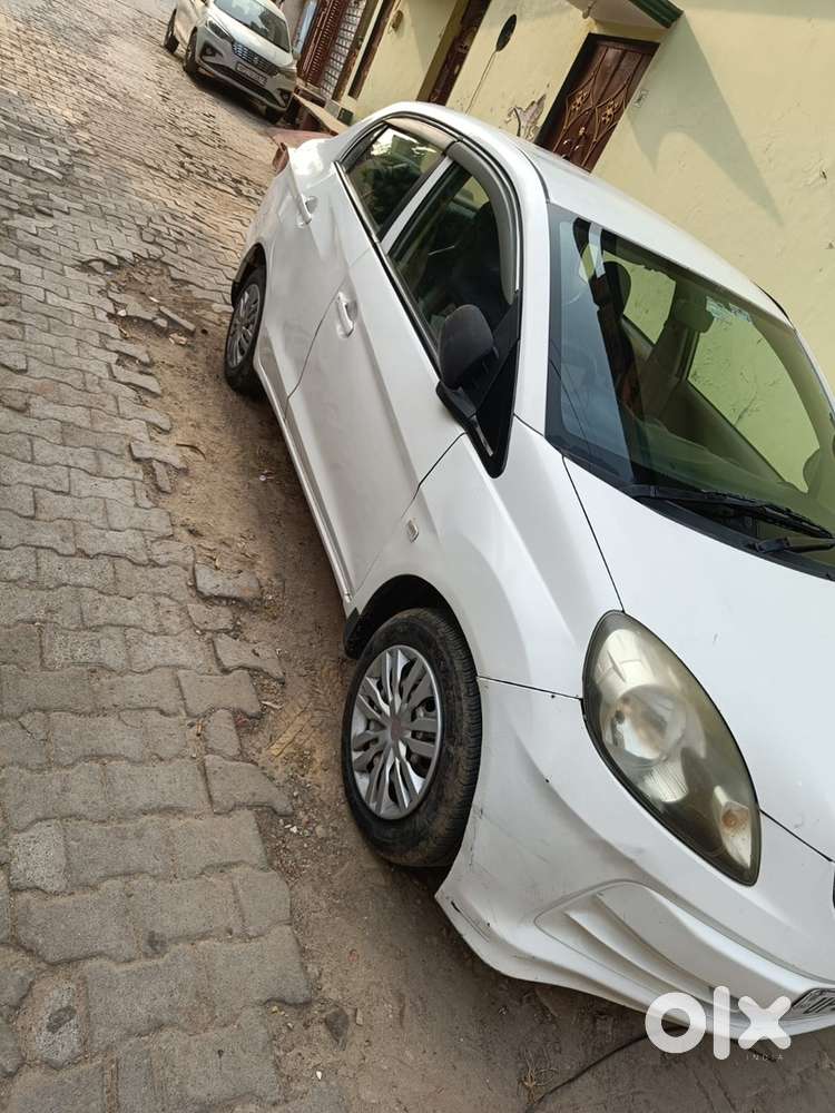 Honda Amaze Diesel 2013