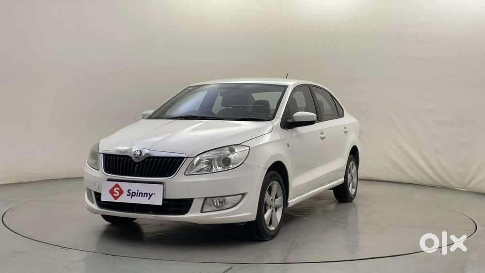 Skoda Rapid 2013-2016 1.6 Mpi Elegance Plus, 2015, Petrol