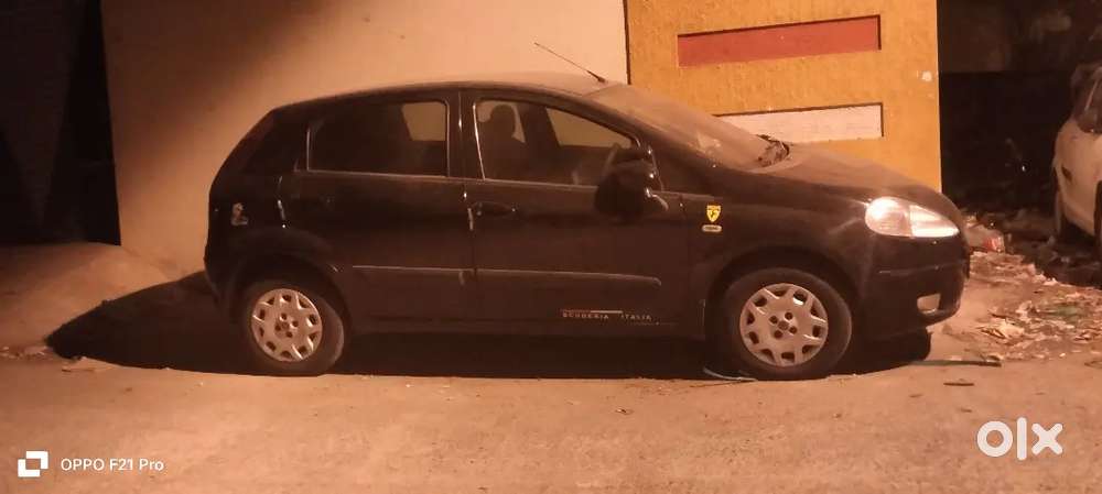 Fiat Grande Punto 2010 Petrol 71000 Km Driven