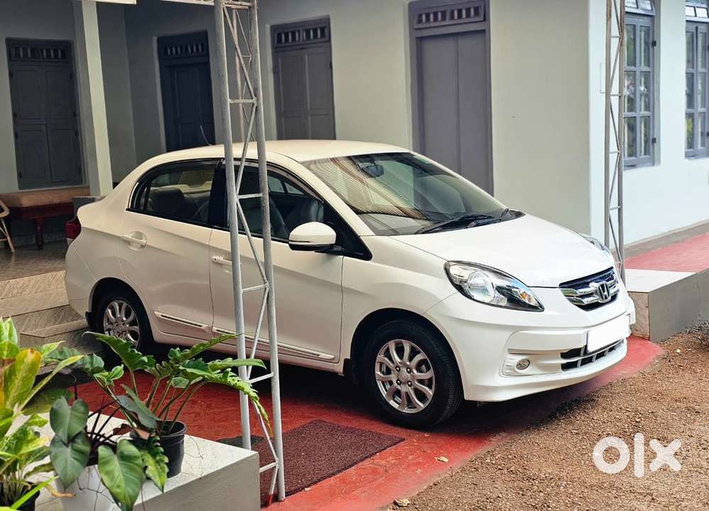 2015 Honda Amaze Vx Automatic Single Owner