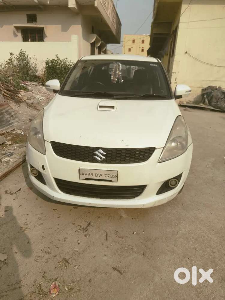 Maruti Suzuki Swift 2013 Petrol 97000 Km Driven