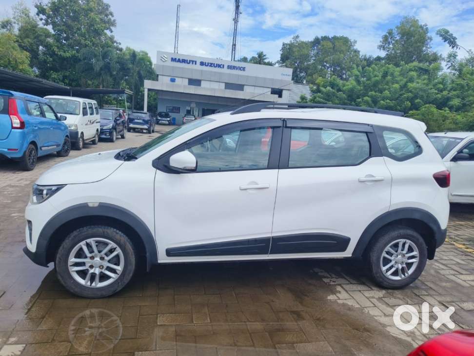 Renault Triber Rxt, 2020, Petrol