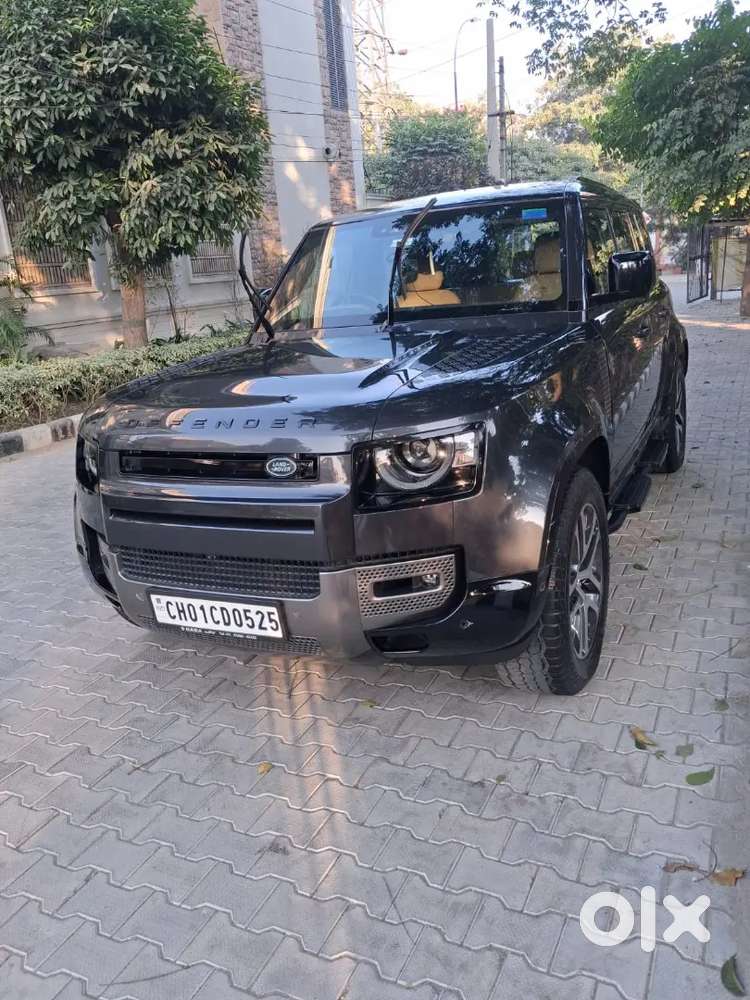 Land Rover Defender 2024 Petrol 9500 Km Driven