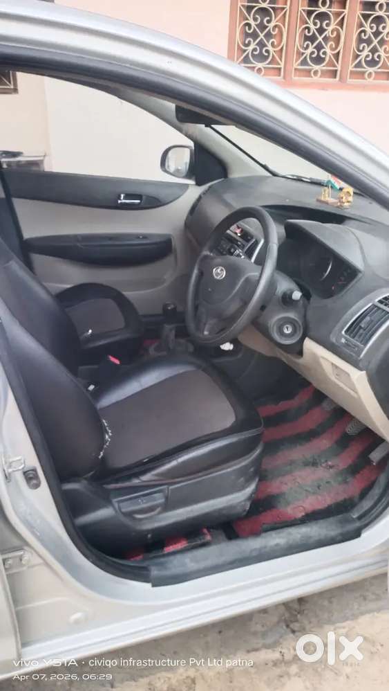 Hyundai I20 2014 Petrol 42000 Km Driven