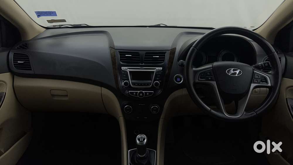 Hyundai Verna [2015-2018] Fluidic 4s 1.6 Vtvt Sx, 2015, Petrol