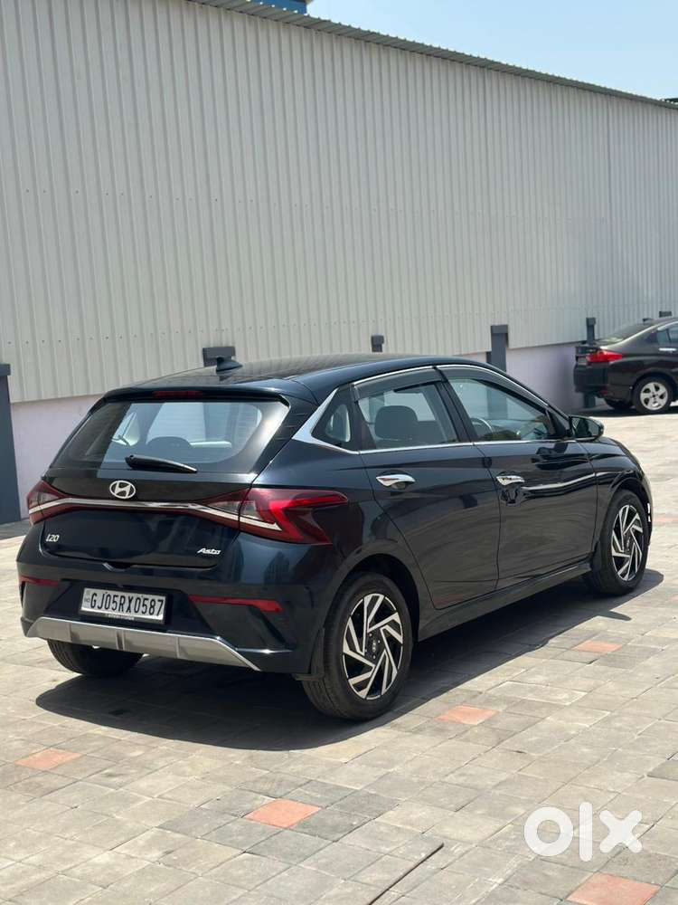 Hyundai I20 Asta (o) 1.2 Mt, 2024, Petrol