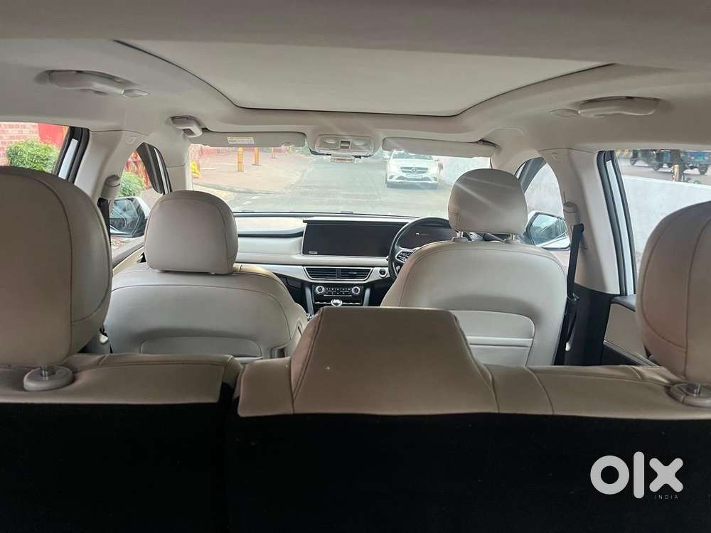 Mahindra Xuv700 2.2 Ax 7 Diesel Mt Str, 2023, Diesel