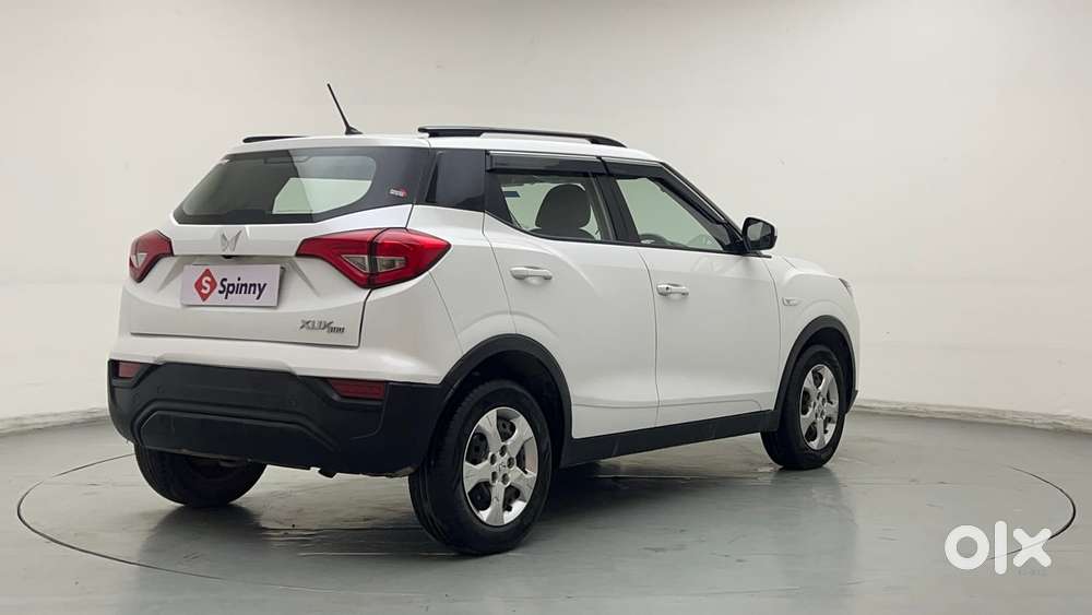 Mahindra Xuv300 W6, 2023, Petrol