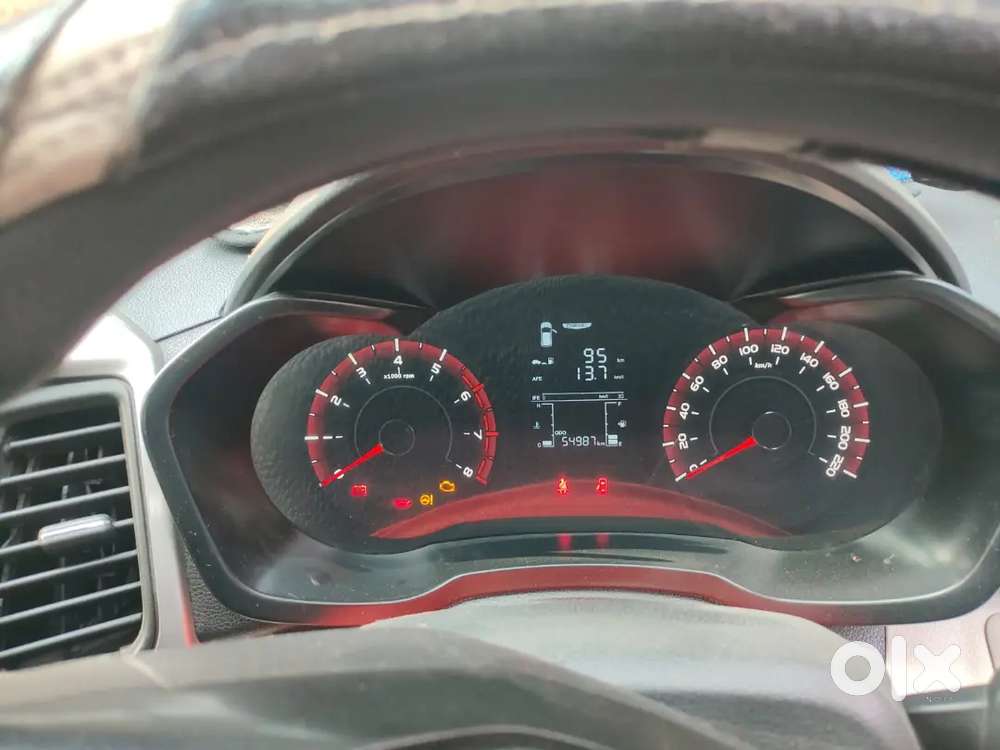Mahindra Xuv300  2019 Petrol 57000 Km Driven