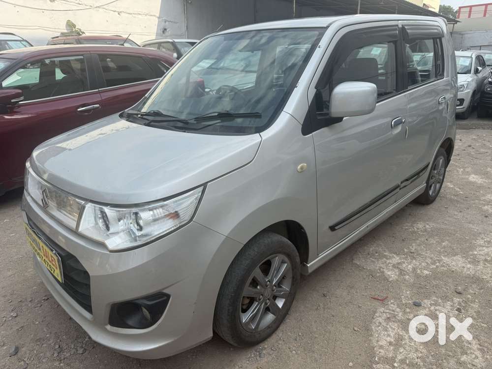 Maruti Suzuki Wagon R Vxi Plus Mt, 2017, Petrol