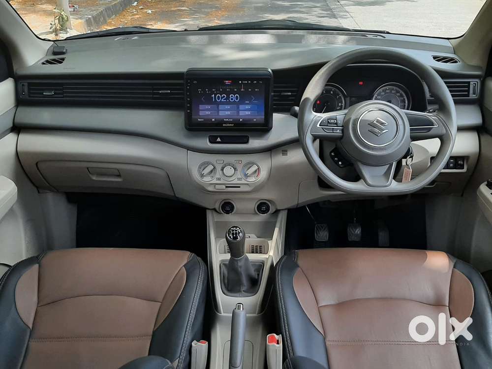 Maruti Suzuki Ertiga 2022-2023 Vxi Cng, 2022