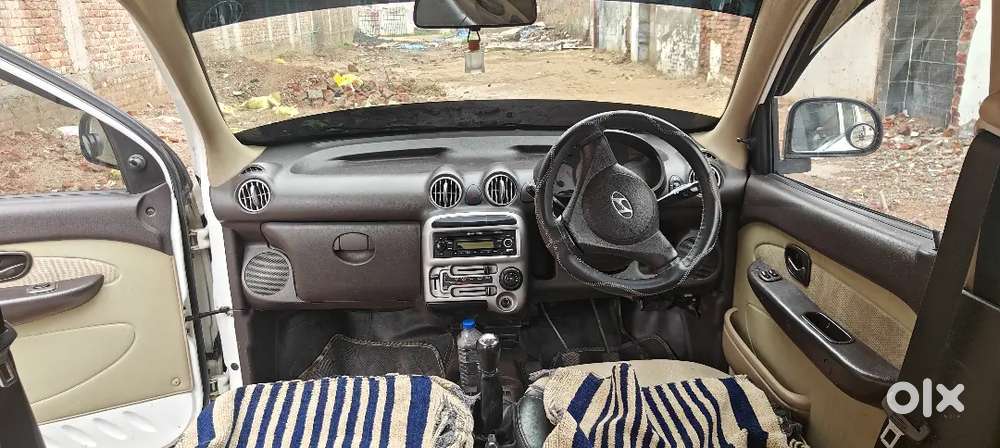 2011 Hyundai Santro Asta