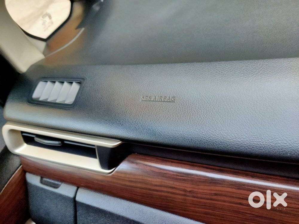 Toyota Innova Crysta 2.4 G Mt 8s, 2018, Diesel