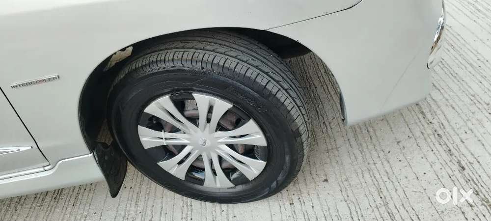 Toyota Innova Hycross 2013 Diesel Car
