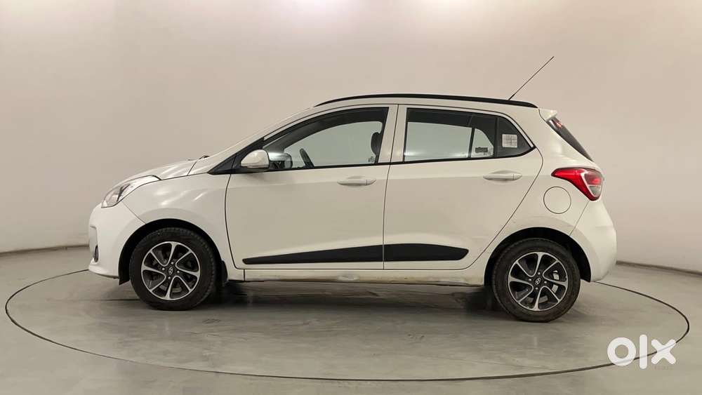Hyundai Grand I10 [ ] 1.2 Kappa Vtvt Sportz At, 2018, Petrol